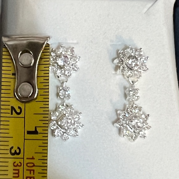 NWOT sterling silver dangle earrings - Picture 6 of 8